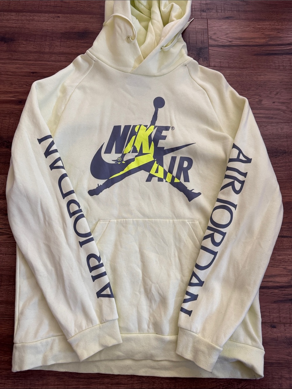 Jordan Men’s Pullover Hoodie sz: Large